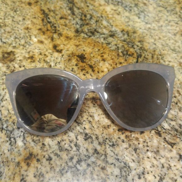 Kenneth Cole Reaction Womens Sunglasses Transparent Grey Frame KC2878 88G - Picture 8 of 10